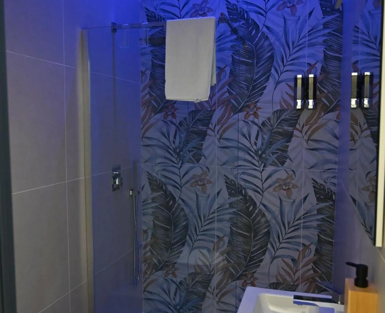 B&Bpignasecca Anema E Core Naples Bed & Breakfast