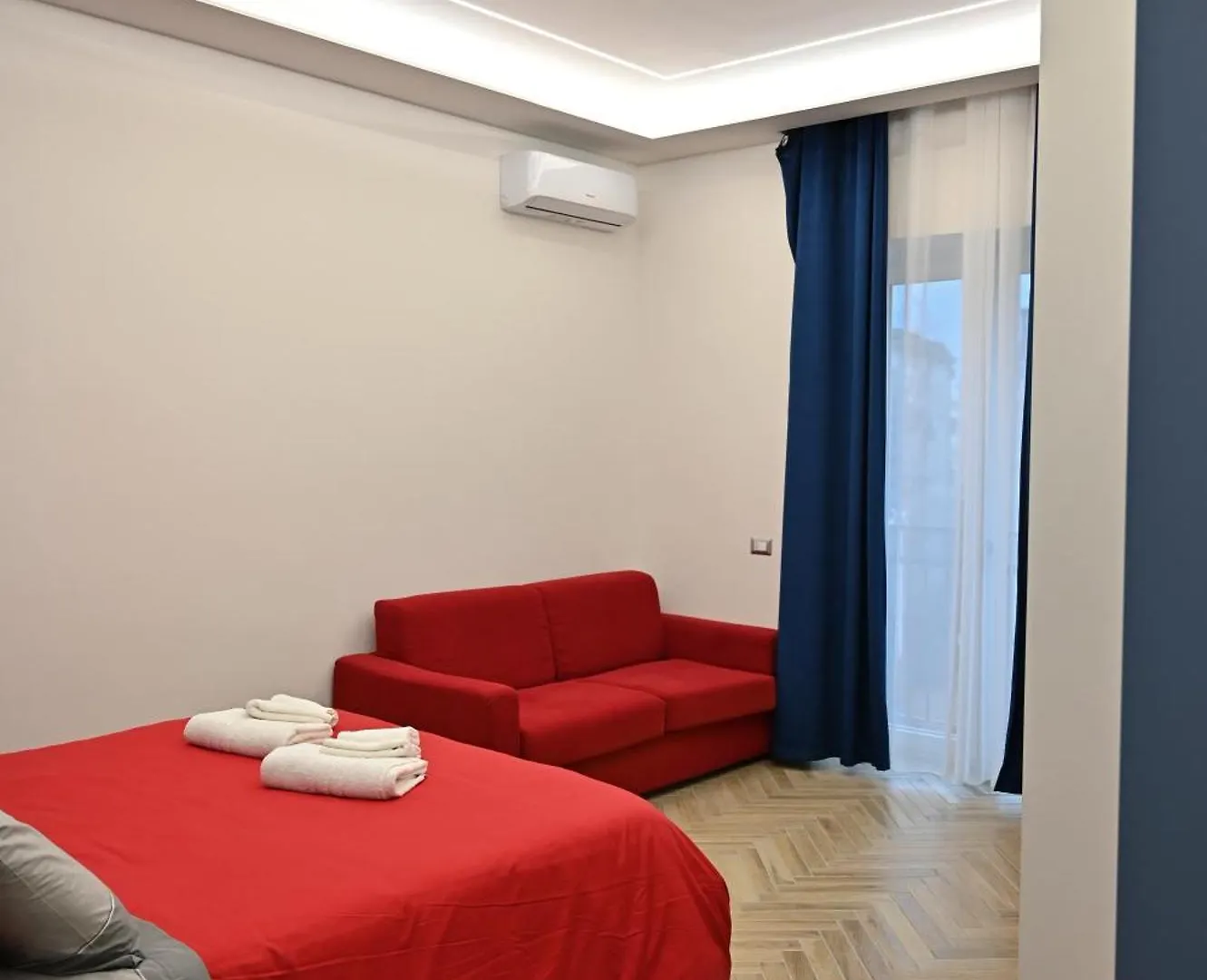 B&Bpignasecca Anema E Core Naples Bed & Breakfast